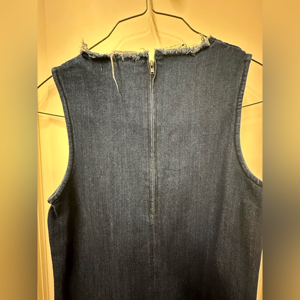 Size Small Colorblock Frayed Denim Dress - Picture 9 of 9